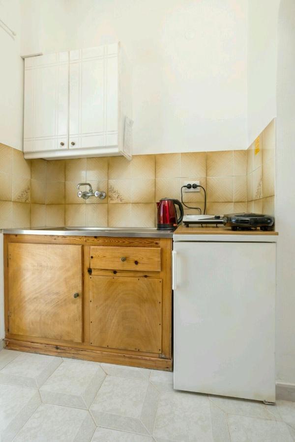 Eleni Studios & Apartments อาลีเกส ภายนอก รูปภาพ